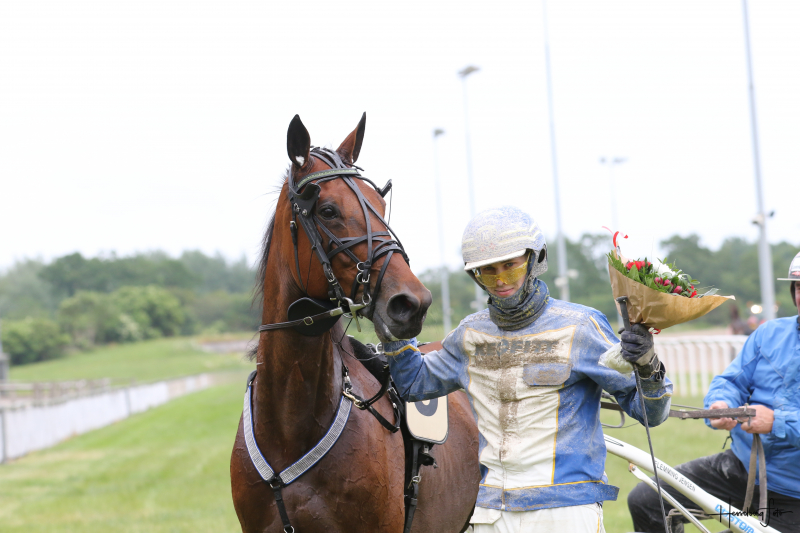 3M1A6102